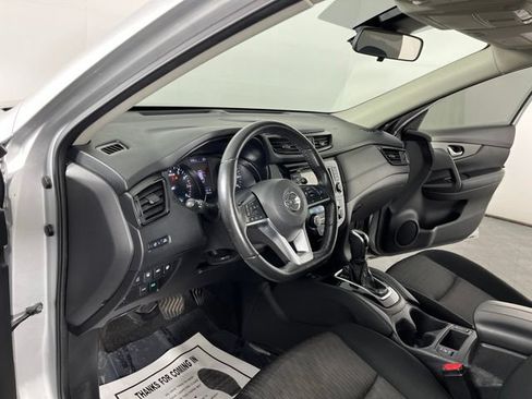 Used 2019 Nissan Rogue SV w/ Sun & Sound Touring Package FWD image 19