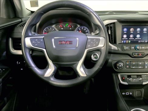 Used 2022 GMC Terrain SLE FWD image 5