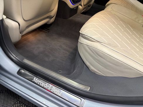 Used 2021 Mercedes-Benz S 580 4MATIC Sedan image 38