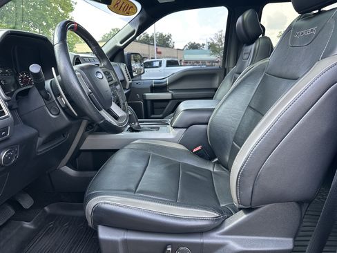 Used 2018 Ford F150 Raptor w/ Equipment Group 802A Luxury AWD/4WD image 10