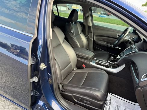 Used 2020 Acura TLX FWD image 11