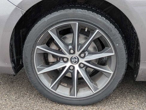 Used 2015 Toyota Camry XSE image 13