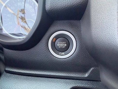 Used 2020 RAM 1500 Big Horn AWD/4WD image 33