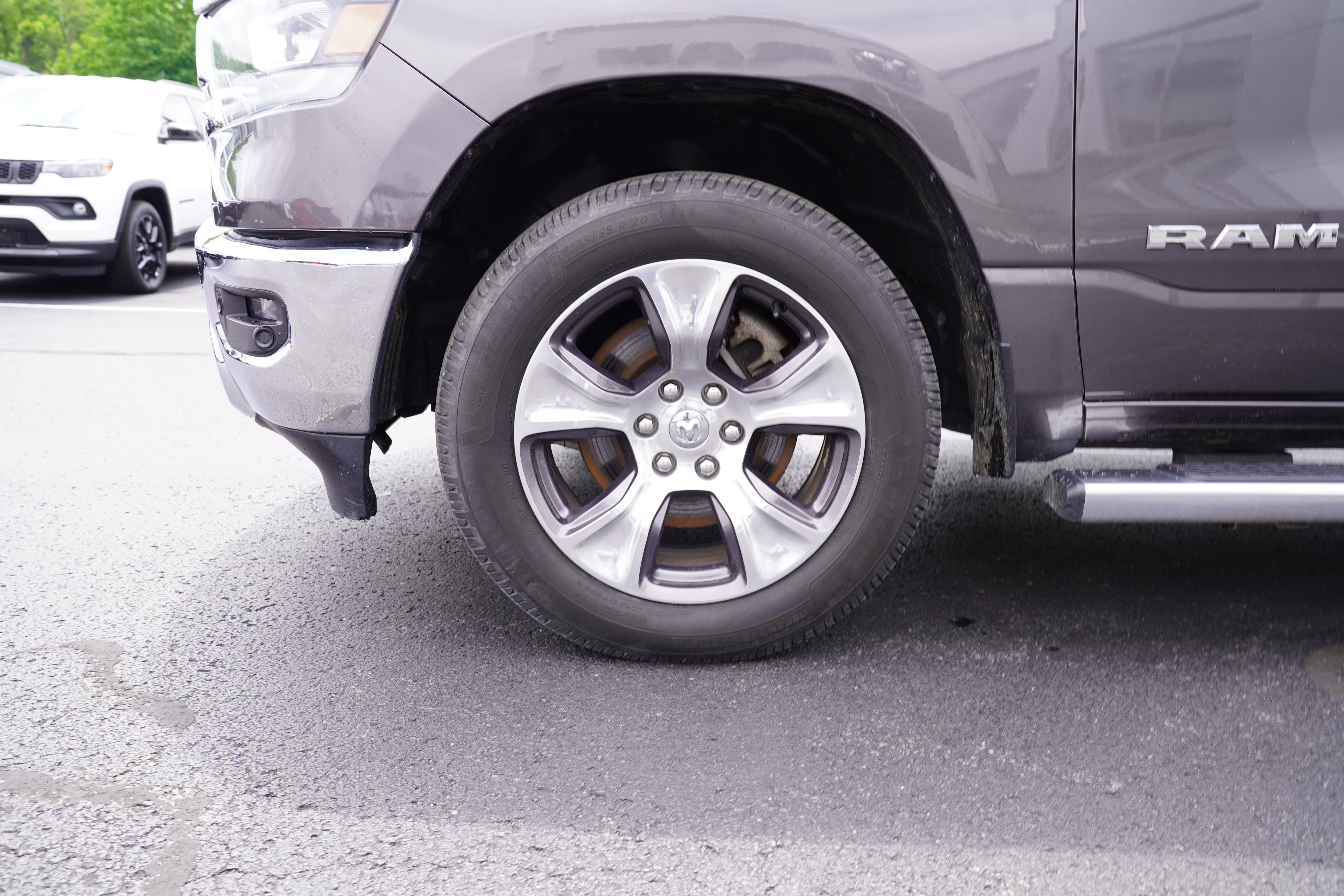 Used 2023 RAM 1500 Laramie AWD/4WD image 15