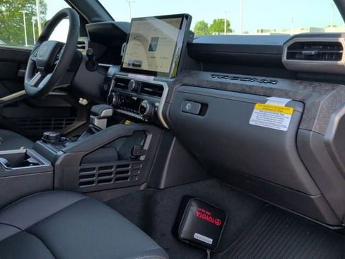 New 2026 Toyota Tacoma Limited AWD/4WD image 29
