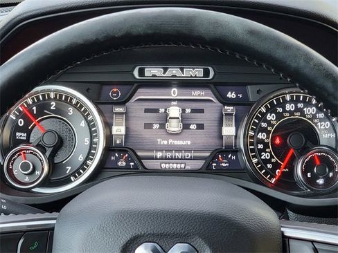 Certified 2019 RAM 1500 Big Horn image 35