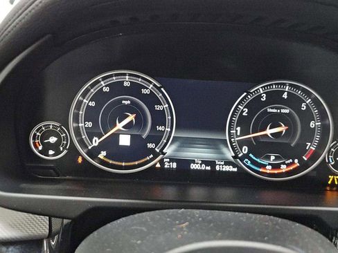 Used 2019 BMW X6 xDrive50i w/ M Sport Package image 19