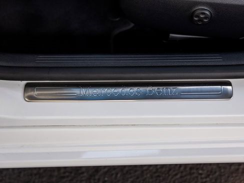 Used 2025 Mercedes-Benz C 300 4MATIC Sedan image 23