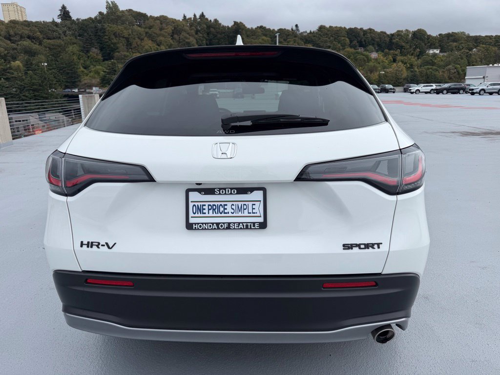 Certified 2026 Honda HR-V Sport image 8