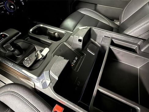 Used 2024 Chevrolet Silverado 1500 RST image 24