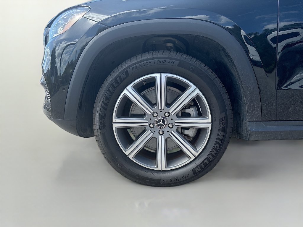 Used 2022 Mercedes-Benz GLS 450 4MATIC image 12