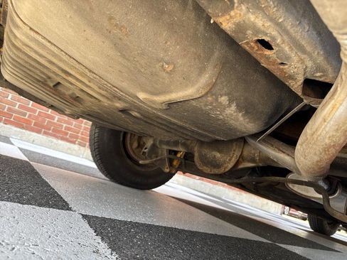 Used 1989 Cadillac Brougham image 41