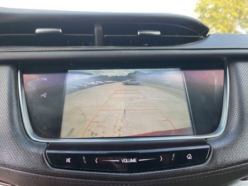 Used 2018 Cadillac XT5 Premium Luxury w/ Driver Assist Package image 24