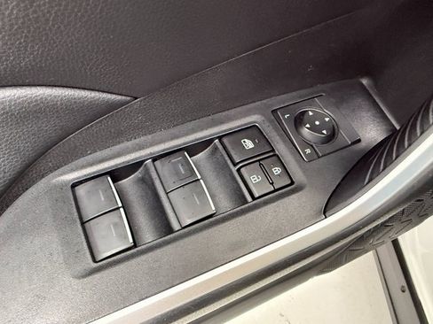 Used 2024 Toyota RAV4 XLE image 28