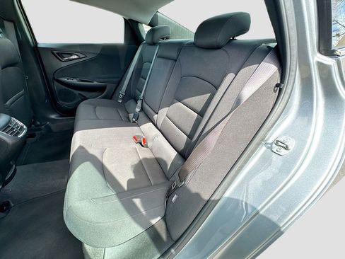 Used 2025 Chevrolet Malibu LT image 23