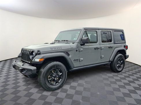 Used 2022 Jeep Wrangler Unlimited Willys image 6
