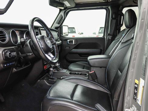 Used 2021 Jeep Wrangler Unlimited Rubicon 4xe w/ Steel Bumper Group AWD/4WD image 16