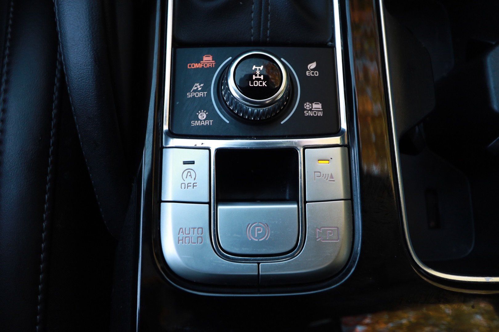 Used 2025 Kia Telluride SX Prestige X-Line AWD/4WD image 18