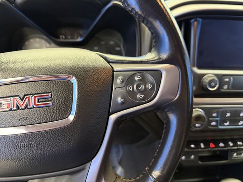 Used 2022 GMC Canyon AT4 AWD/4WD image 17
