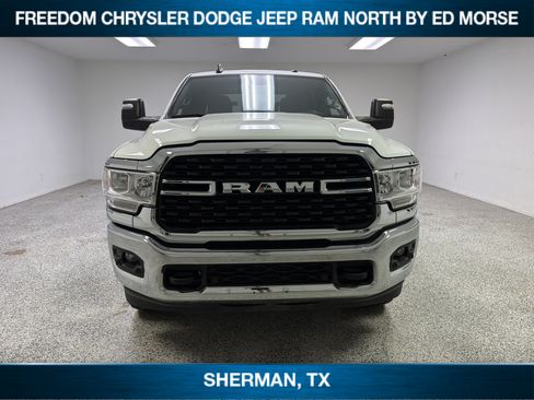Used 2024 RAM 2500 Big Horn w/ Off Road Package AWD/4WD image 2
