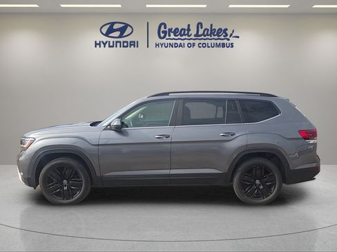 Used 2022 Volkswagen Atlas SE AWD/4WD image 2