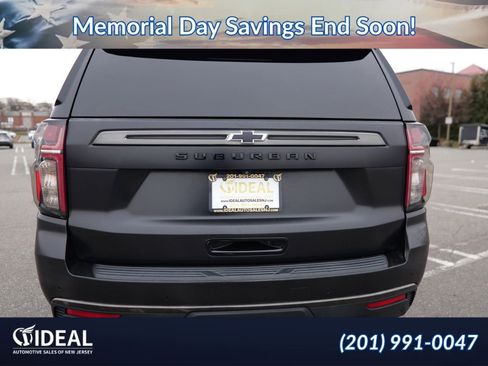 Used 2021 Chevrolet Suburban RST w/ Luxury Package AWD/4WD image 7