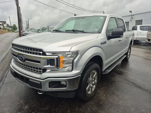 Used 2019 Ford F150 XLT w/ Equipment Group 302A Luxury AWD/4WD image 3