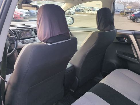 Used 2018 Toyota RAV4 XLE image 17
