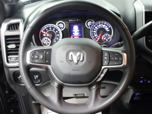 Used 2025 RAM 2500 Big Horn AWD/4WD image 17