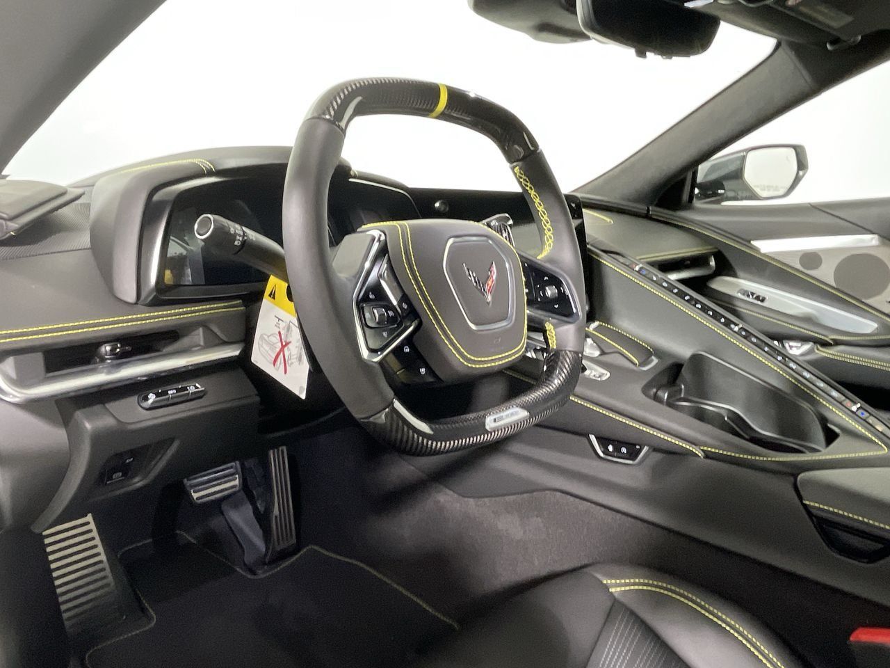 New 2025 Chevrolet Corvette E-Ray w/ ZER Performance Package AWD/4WD image 98