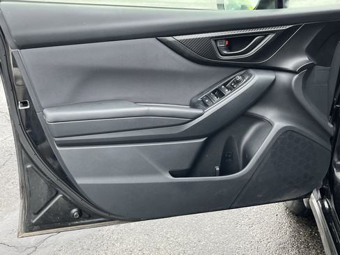 Used 2019 Subaru Crosstrek 2.0i Premium w/ Popular Package #2 image 16