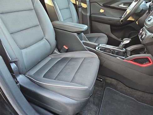 Used 2022 Chevrolet TrailBlazer RS image 10