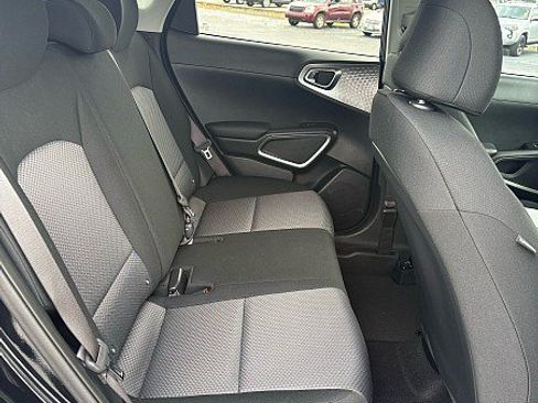 Used 2024 Kia Soul LX w/ Option Group 015 FWD image 10