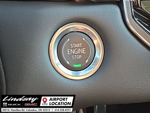 New 2025 GMC Canyon Elevation w/ Convenience Package image 17