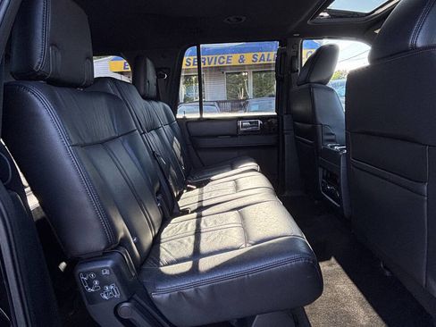 Used 2016 Lincoln Navigator L Reserve AWD/4WD image 22