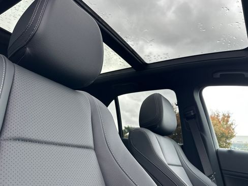 New 2026 Mercedes-Benz GLE 350 4MATIC image 17