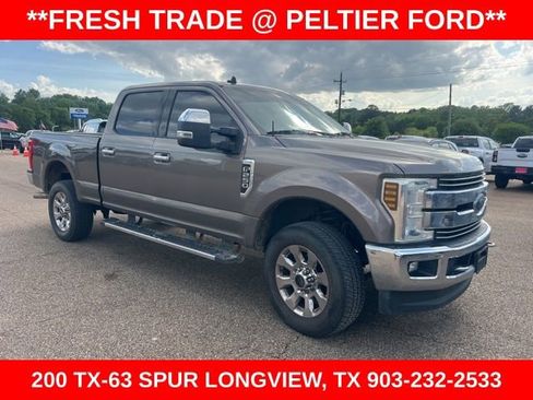 Used 2019 Ford F250 Lariat w/ Chrome Package image 5