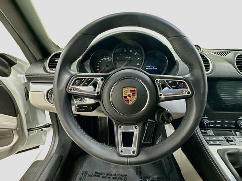 Certified 2025 Porsche 718 Boxster GTS RWD image 12