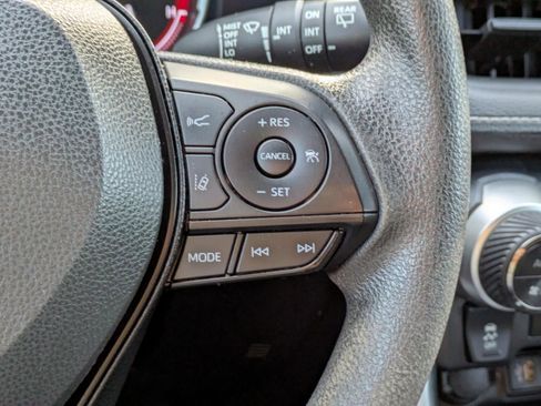 Used 2023 Toyota RAV4 XLE image 26