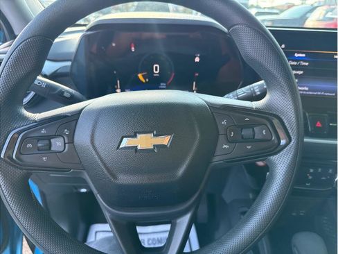 Used 2025 Chevrolet TrailBlazer LT FWD image 15