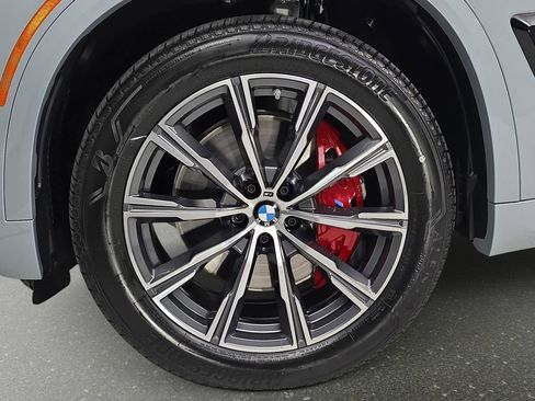 New 2026 BMW X5 xDrive40i w/ M Sport Package image 32