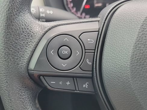 Certified 2025 Toyota RAV4 XLE AWD/4WD image 19