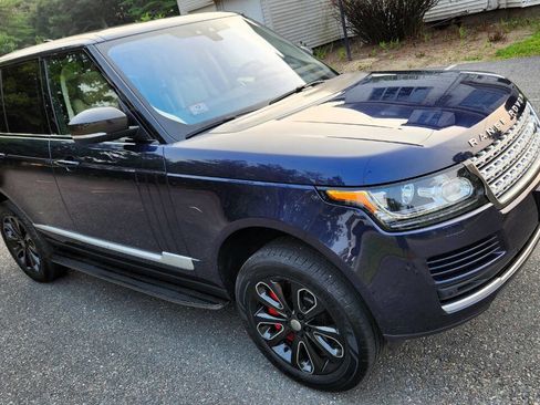 Used 2017 Land Rover Range Rover HSE image 22