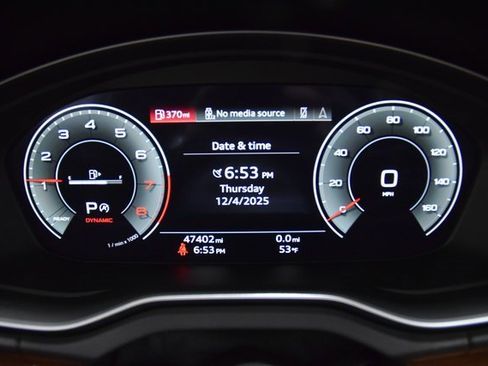 Used 2023 Audi Q5 2.0T Premium Plus w/ Premium Plus Package image 55