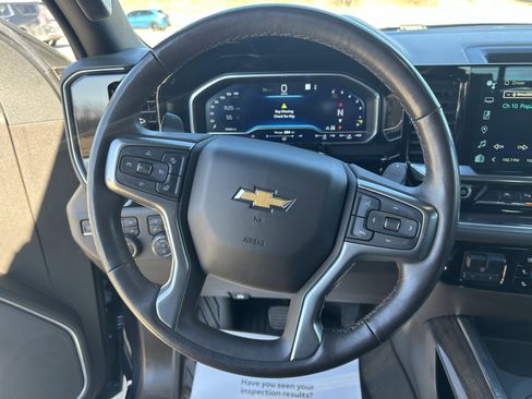 Used 2023 Chevrolet Silverado 1500 LTZ image 24