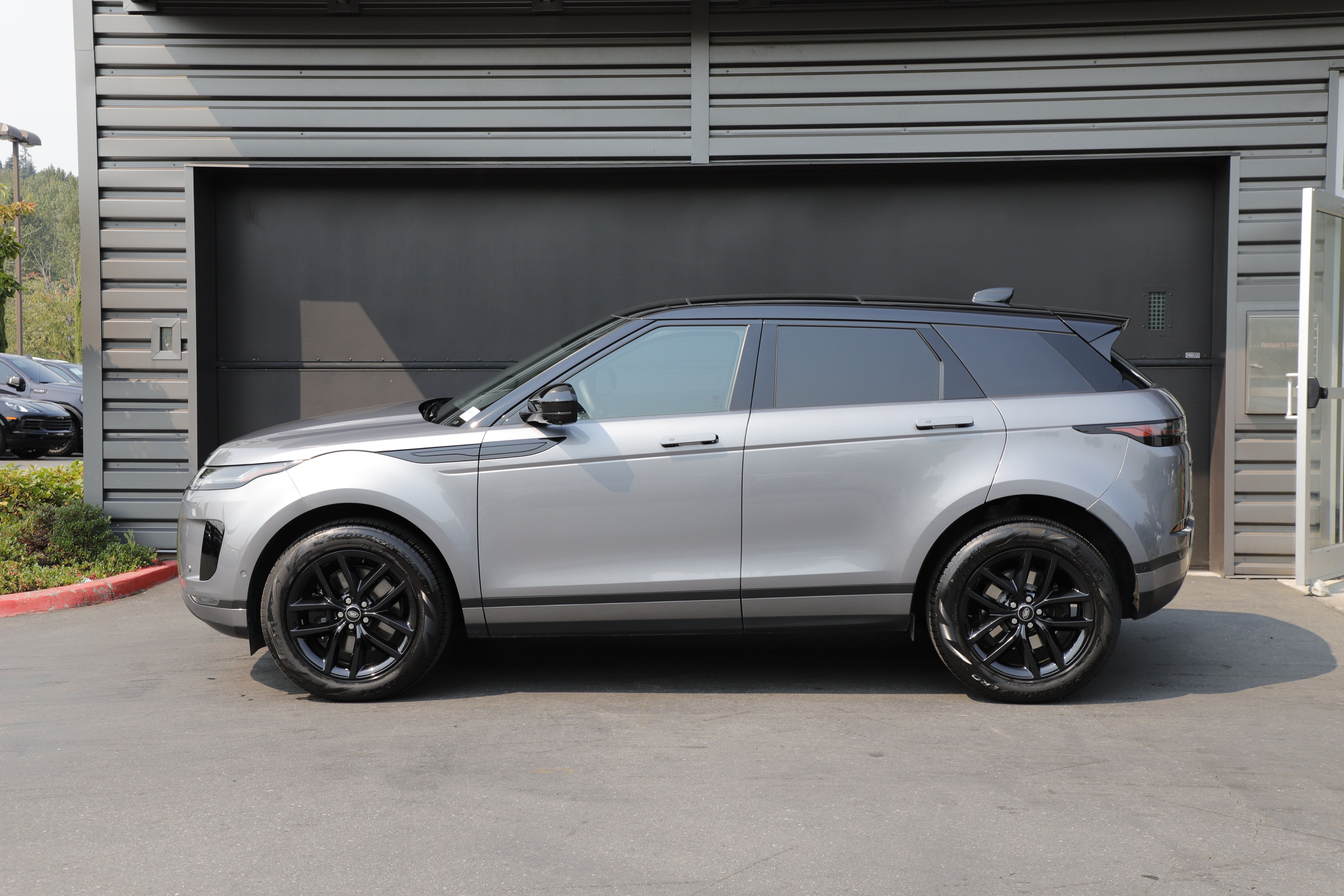 Certified 2026 Land Rover Range Rover Evoque S AWD/4WD image 5