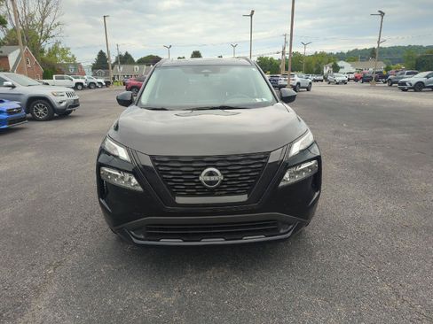 Used 2023 Nissan Rogue SV w/ SV Premium B Package AWD/4WD image 2