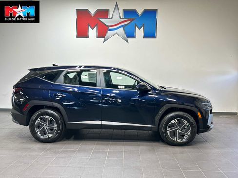 New 2026 Hyundai Tucson Blue SE AWD/4WD image 1
