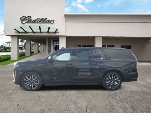 Certified 2023 Cadillac Escalade ESV Sport w/ Touring Package image 2