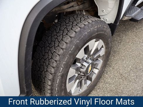 Certified 2024 Chevrolet Silverado 2500 Custom w/ Custom Value Package image 40